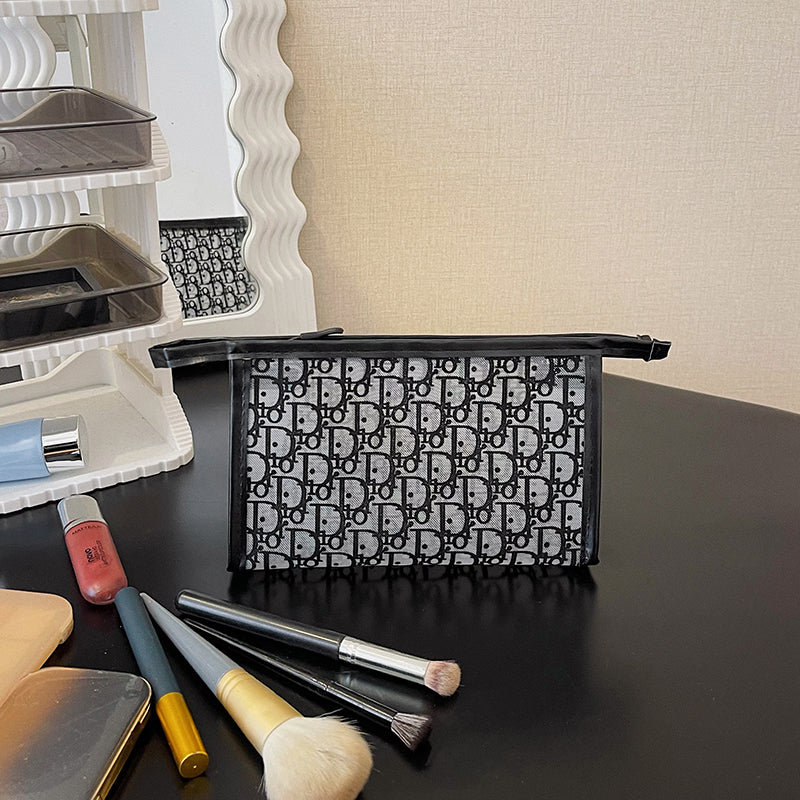 Ladies and Girls Large Capacity Travel Makeup Bag with Zipper Closure - Durable PVC Cosmetics Storage Bag, TSA Foldable Lightweight Toilet Bag, Anti Fading and Easy to Clean, Suitable for Travel and Daily Use-1221