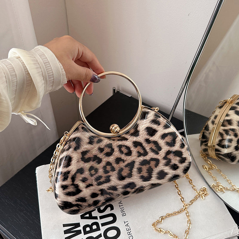 Ladies' luxury crossbody bag with detachable adjustable shoulder strap, magnetic closure, and gold hardware accessories - suitable for casual or formal occasions, single shoulder, dinner accessories, lined with polyester-rongpai1