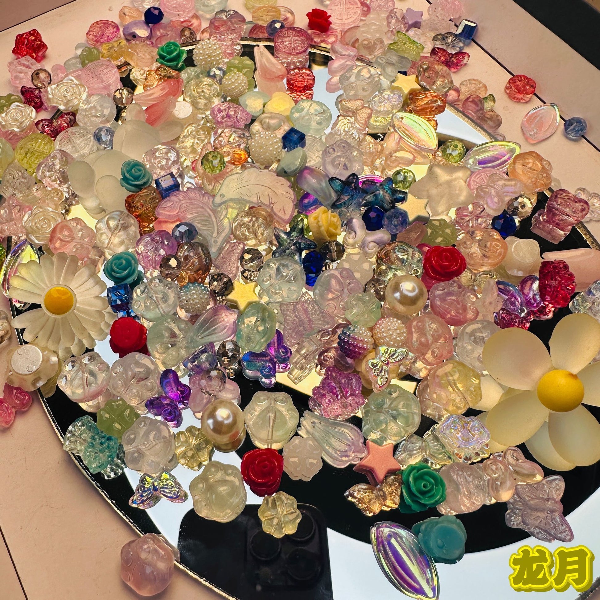 Super Lucky Box Glass Accessories