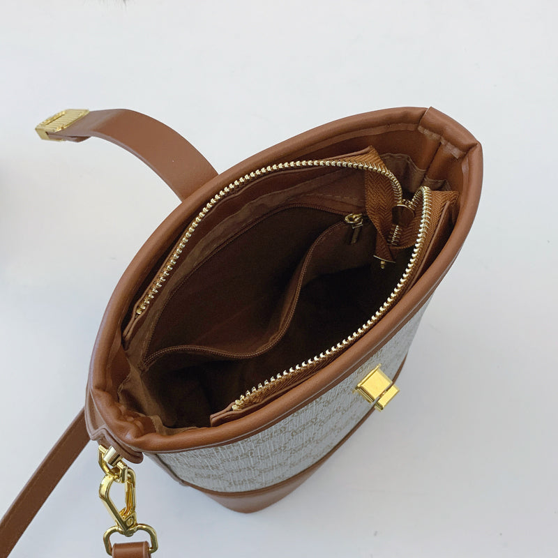 Elegant solid color faux leather bucket bag with adjustable shoulder strap - Women's multifunctional crossbody handbag, lightweight with zipper closure, bright colors-8333
