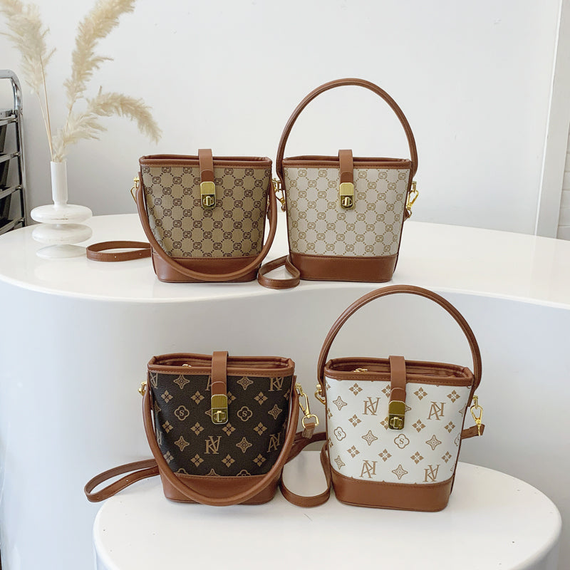 Elegant solid color faux leather bucket bag with adjustable shoulder strap - Women's multifunctional crossbody handbag, lightweight with zipper closure, bright colors-8333