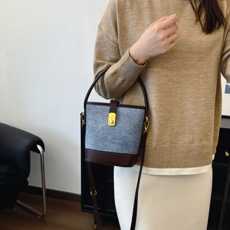 Elegant solid color faux leather bucket bag with adjustable shoulder strap - Women's multifunctional crossbody handbag, lightweight with zipper closure-8802