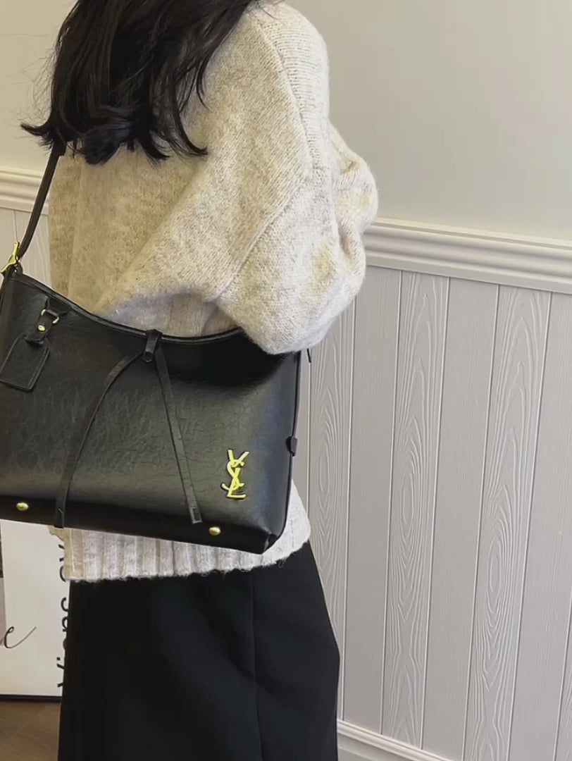Elegant women's handbag - spacious and stylish, with adjustable shoulder straps, top handle, and zipper closure - available in five colors-8320